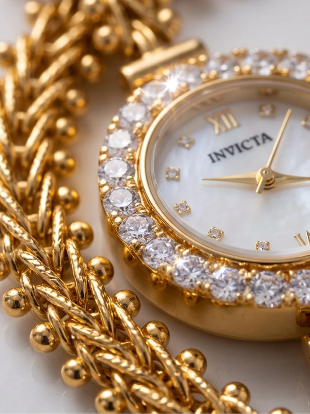 Invicta delicate angel